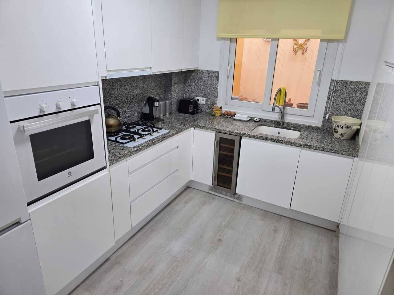 2 bedroom Apartment for sale in Alcaucin with pool garage - € 175,000 (Ref: 9592216)