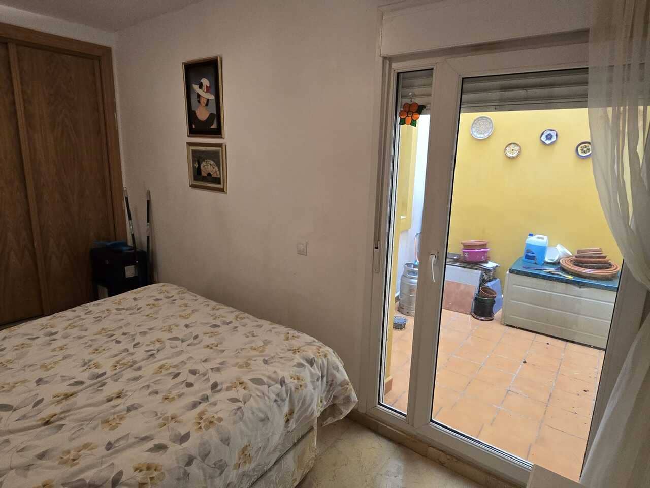 2 bedroom Apartment for sale in Alcaucin with pool garage - € 175,000 (Ref: 9592216)