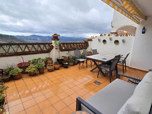 2 soverom Leilighet til salgs i Alcaucín med svømmebasseng garasje - € 175 000 (Ref: 9592216)