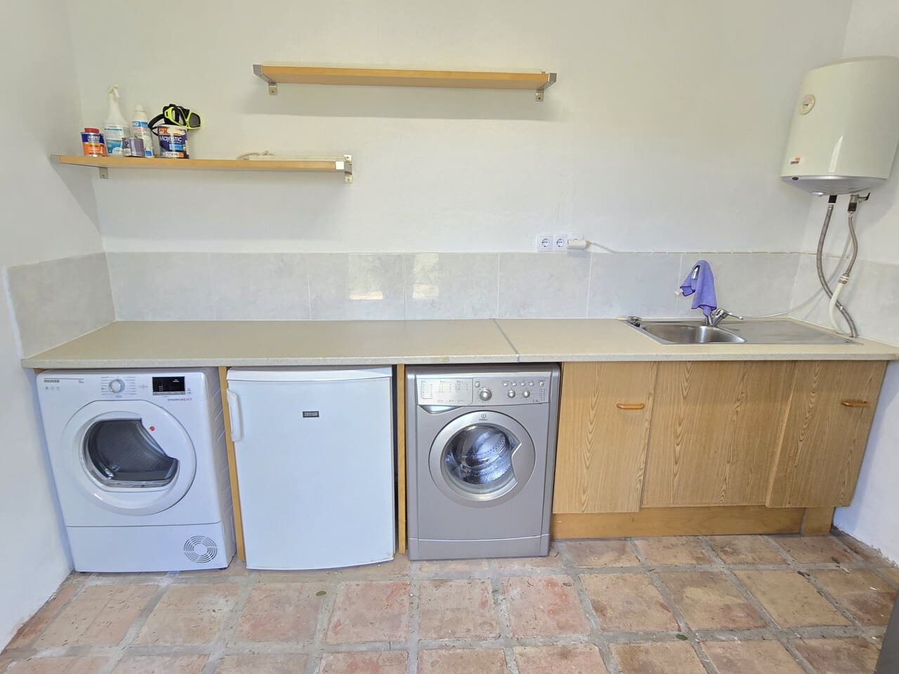 3 bedroom Villa for sale in Vinuela with pool garage - € 525,000 (Ref: 9609553)