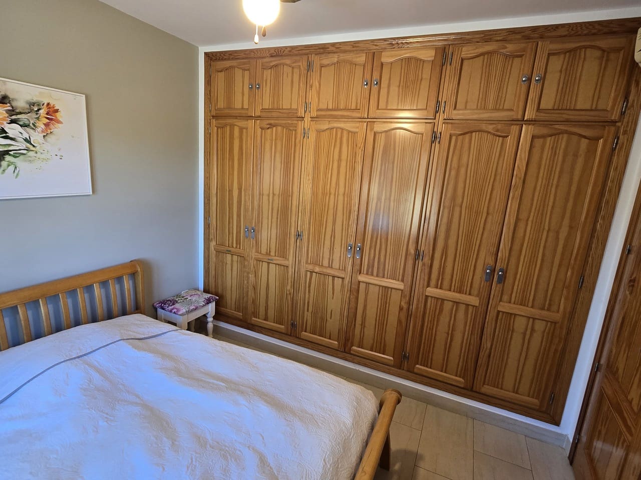 3 makuuhuone Huvila myytävänä paikassa Alcaucin mukana uima-altaan 
autotalli - 375 000 € (Ref: 9610116)