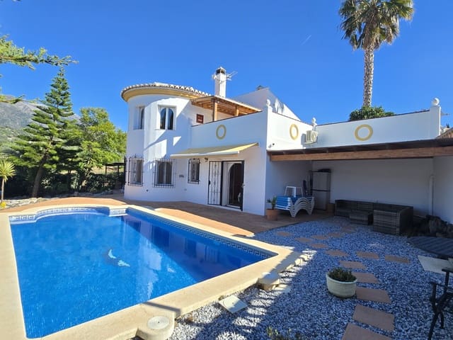 3 camera da letto Villa in vendita in Alcaucín con piscina garage - 375.000 € (Rif: 9610116)