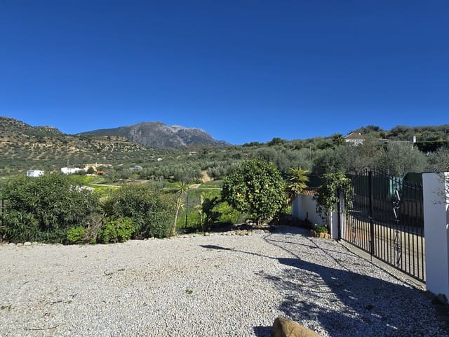 3 camera da letto Villa in vendita in Alcaucín con piscina garage - 375.000 € (Rif: 9610116)