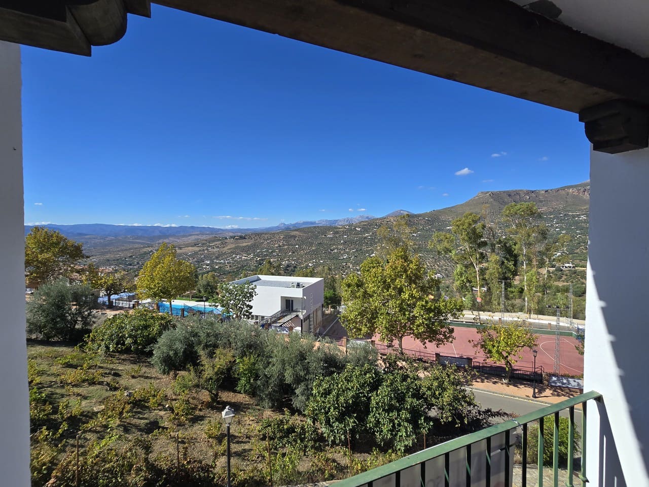 3 quarto Casa em Banda para venda em Alcaucin com piscina garagem - 185 000 € (Ref: 9626566)