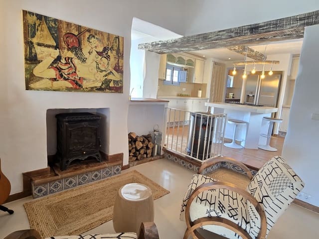 4 sypialnia Willa na sprzedaż w Vélez-Málaga z basenem garażem - 579 000 € (Ref: 9694241)