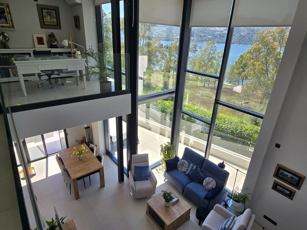 4 soveværelse Villa til salg i Vinuela med swimmingpool garage - € 950.000 (Ref: 9696890)