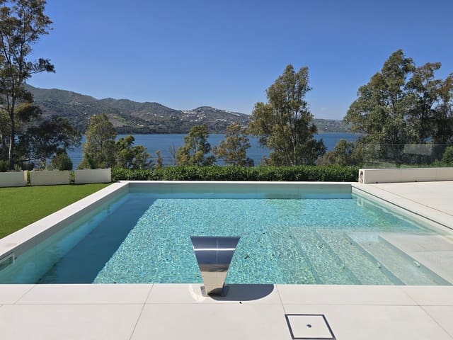 4 soveværelse Villa til salg i Viñuela med swimmingpool garage - € 950.000 (Ref: 9696890)