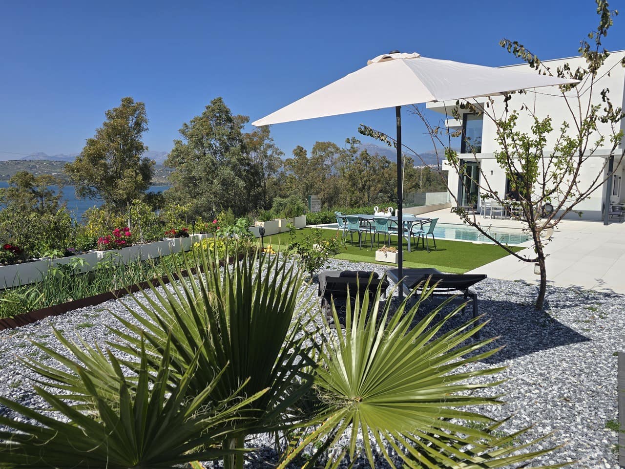 4 soveværelse Villa til salg i Vinuela med swimmingpool garage - € 950.000 (Ref: 9696890)