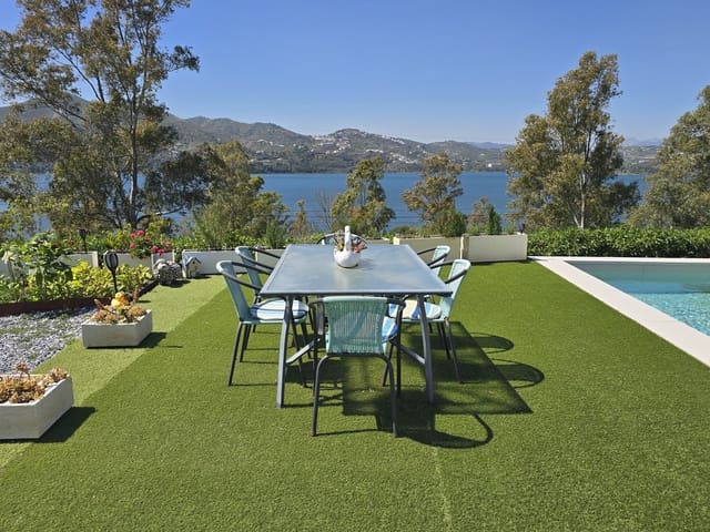 4 soveværelse Villa til salg i Viñuela med swimmingpool garage - € 950.000 (Ref: 9696890)