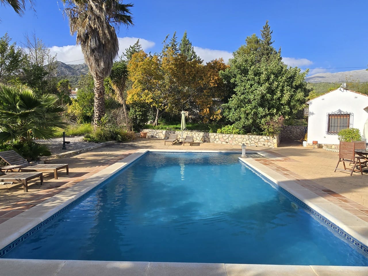 5 quarto Moradia para venda em Periana com piscina garagem - 575 000 € (Ref: 9699812)