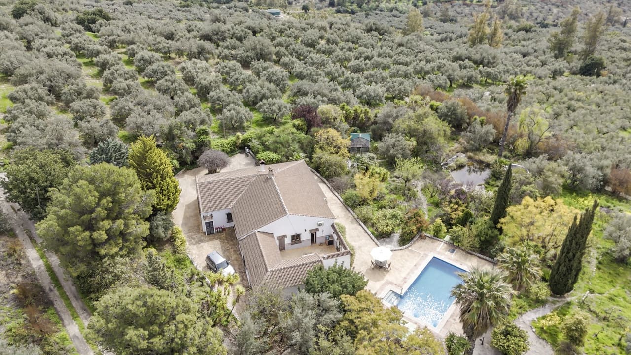 5 quarto Moradia para venda em Periana com piscina garagem - 575 000 € (Ref: 9699812)