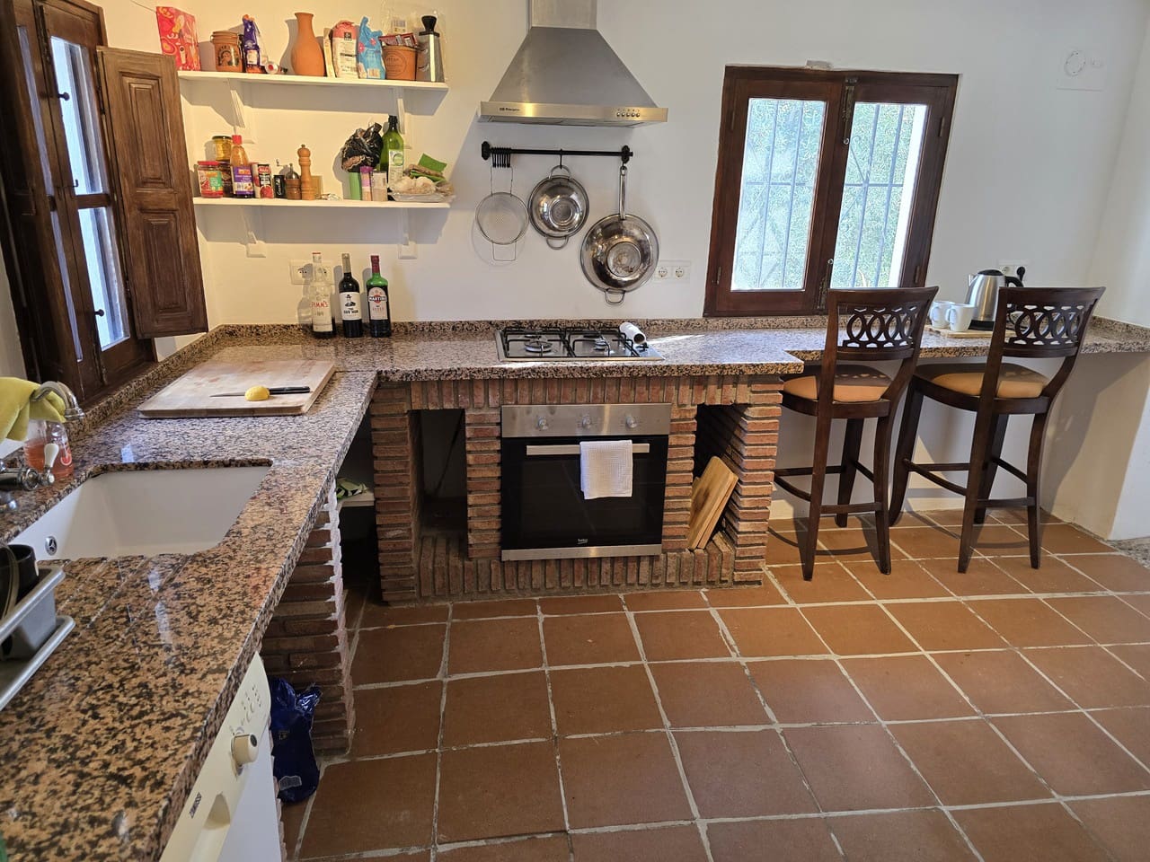 5 bedroom Villa for sale in Periana with pool garage - € 575,000 (Ref: 9699812)