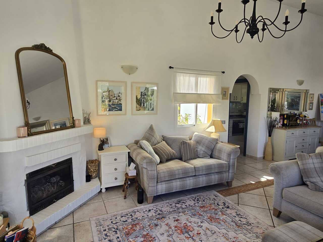 3 bedroom Villa for sale in Vinuela with pool garage - € 347,500 (Ref: 9712421)