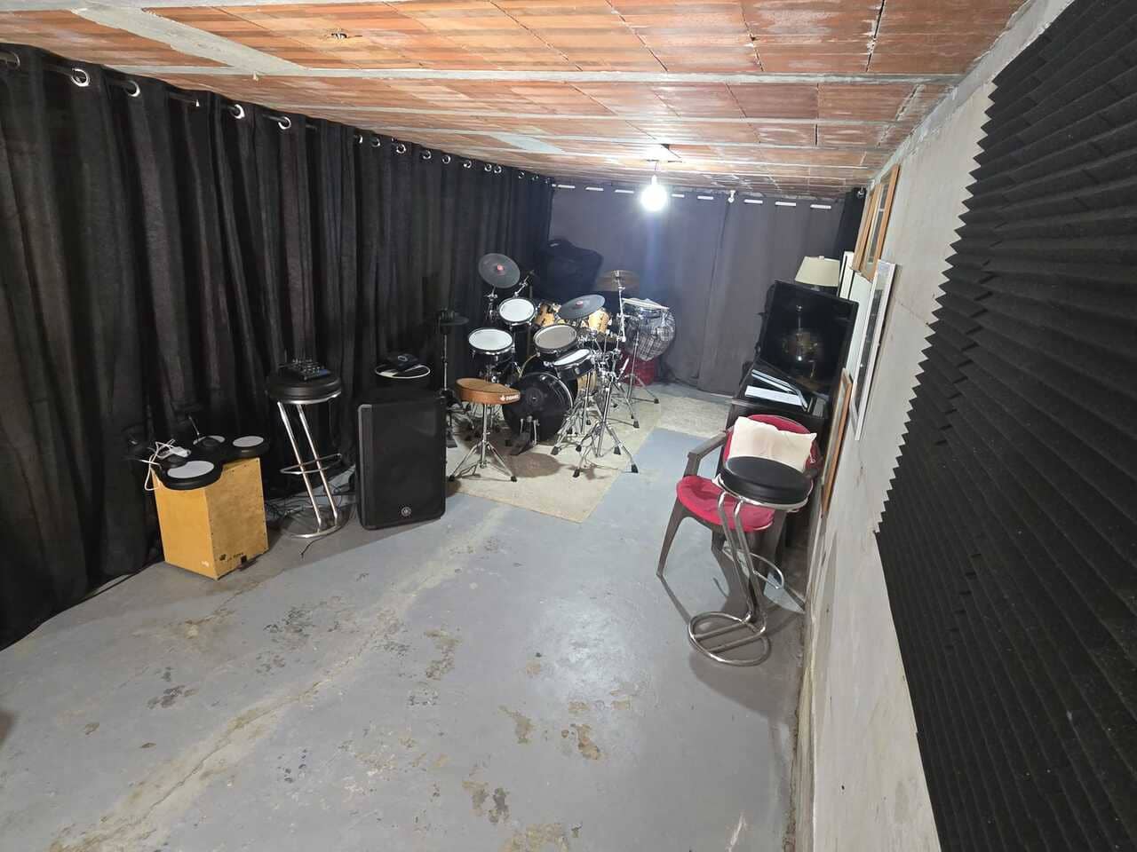 3 bedroom Villa for sale in Vinuela with pool garage - € 347,500 (Ref: 9712421)