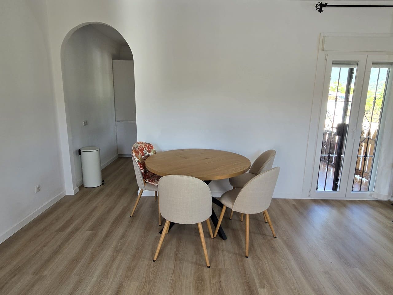 3 bedroom Villa for sale in Alcaucin with pool garage - € 325,000 (Ref: 9715634)