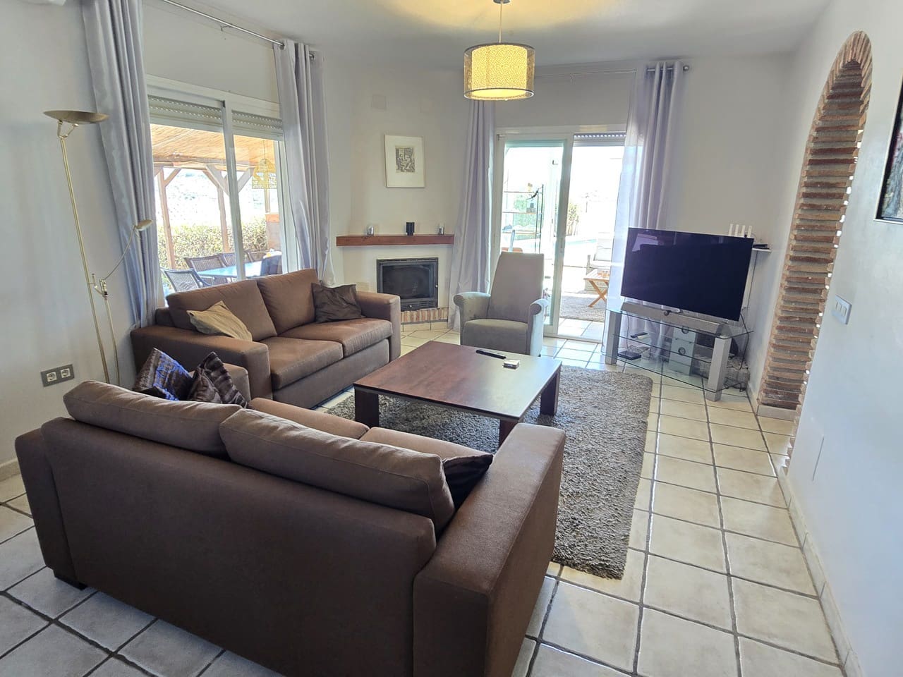 3 soverom Villa til salgs i Vinuela med svømmebasseng garasje - € 349 000 (Ref: 9730946)