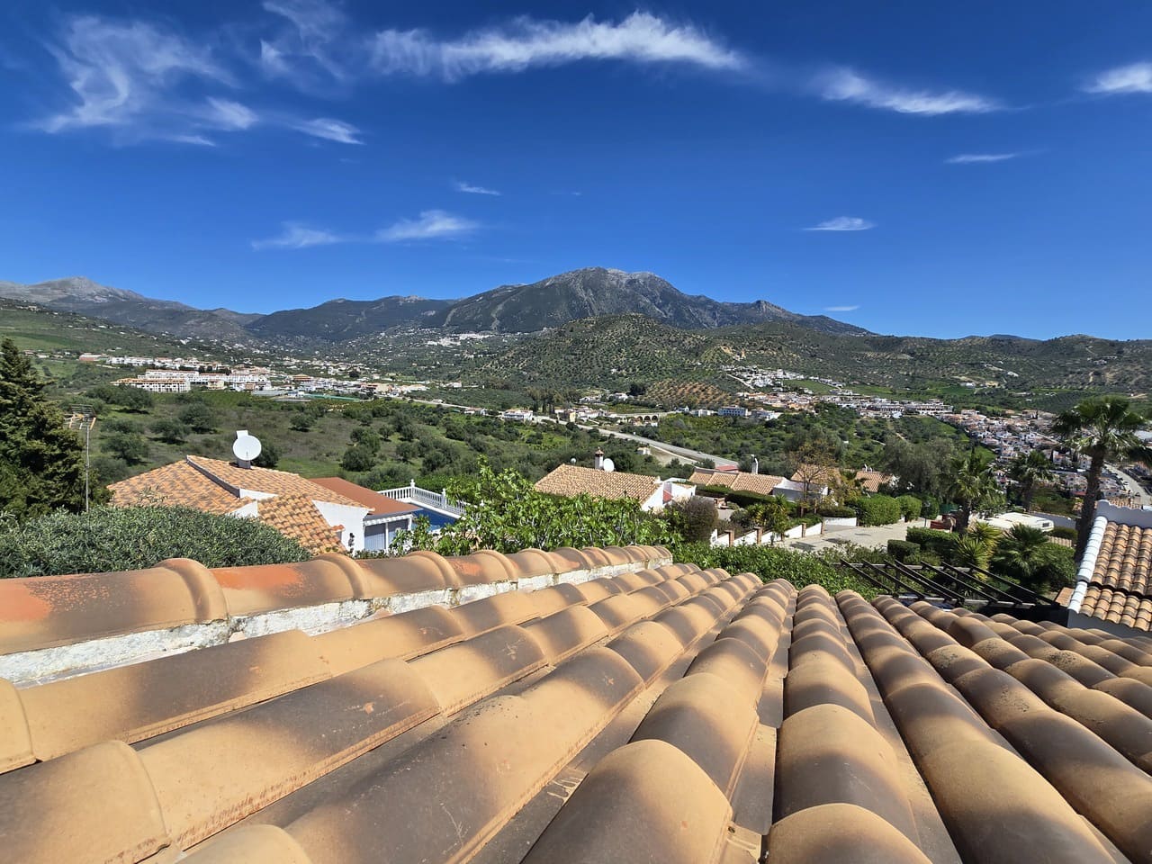 3 soverom Villa til salgs i Vinuela med svømmebasseng garasje - € 349 000 (Ref: 9730946)