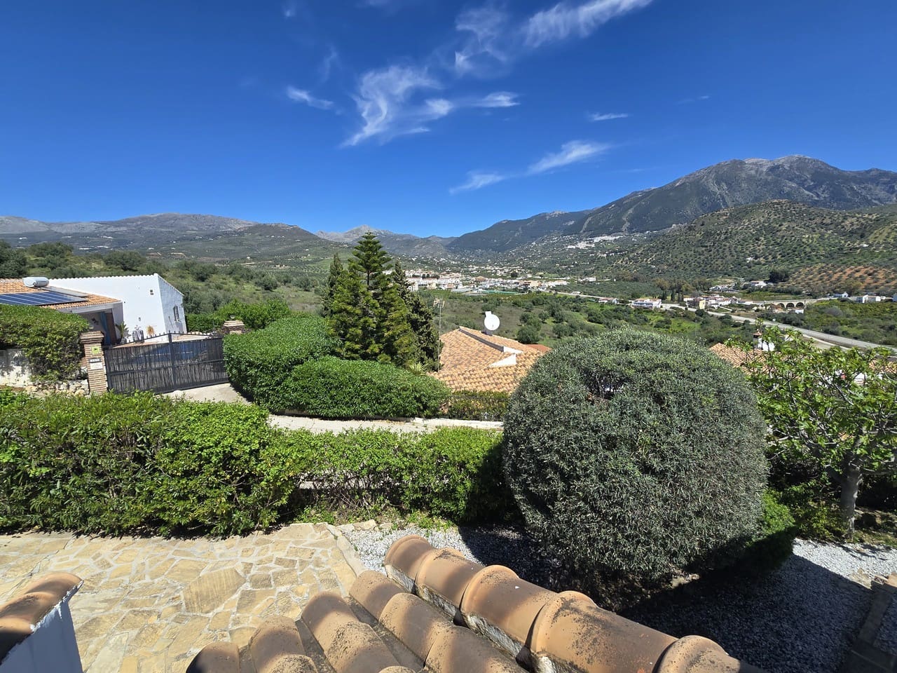 3 soverom Villa til salgs i Vinuela med svømmebasseng garasje - € 349 000 (Ref: 9730946)