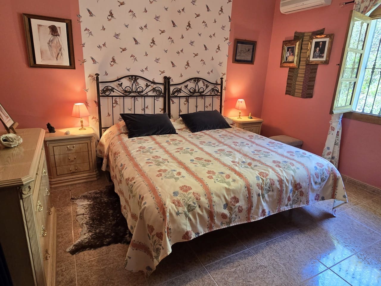 Chalet de 4 habitaciones en Viñuela en venta con garaje - 310.000 € (Ref: 9778643)