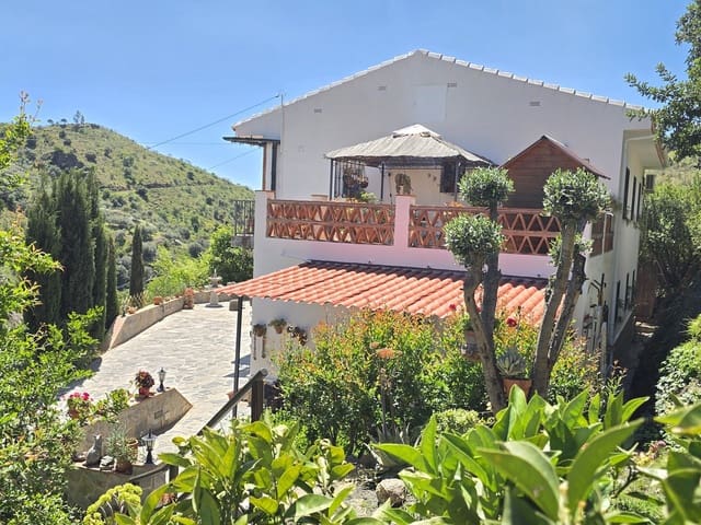 4 makuuhuone Huvila myytävänä paikassa Viñuela mukana 
autotalli - 310 000 € (Ref: 9778643)