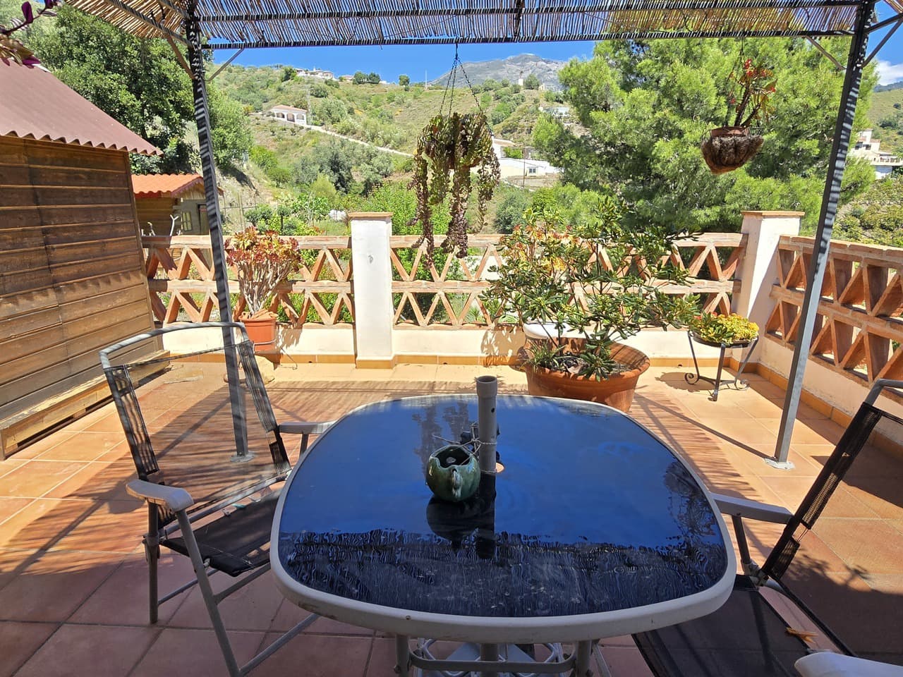 Chalet de 4 habitaciones en Viñuela en venta con garaje - 310.000 € (Ref: 9778643)