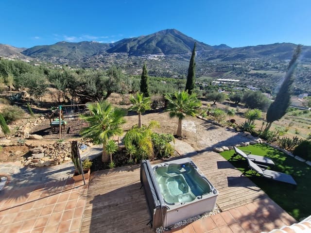 3 soverom Villa til salgs i Puente de Don Manuel, Alcaucín med garasje - € 399 000 (Ref: 9795630)