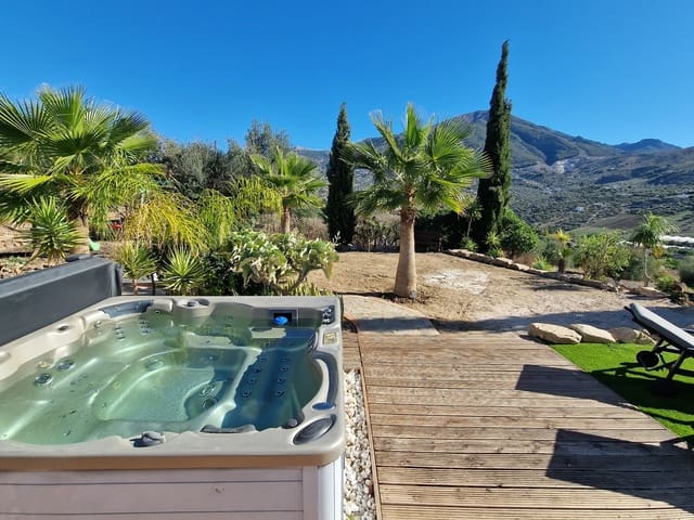 3 soverom Villa til salgs i Puente de Don Manuel, Alcaucín med garasje - € 399 000 (Ref: 9795630)