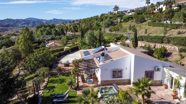 3 soverom Villa til salgs i Puente de Don Manuel, Alcaucín med garasje - € 399 000 (Ref: 9795630)