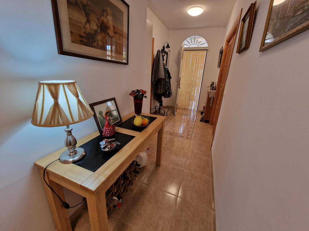 3 soveværelse Villa til salg i Venta Baja med swimmingpool garage - € 330.000 (Ref: 9805578)