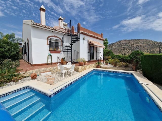 3 soveværelse Villa til salg i Venta Baja, Alcaucín med swimmingpool garage - € 330.000 (Ref: 9805578)