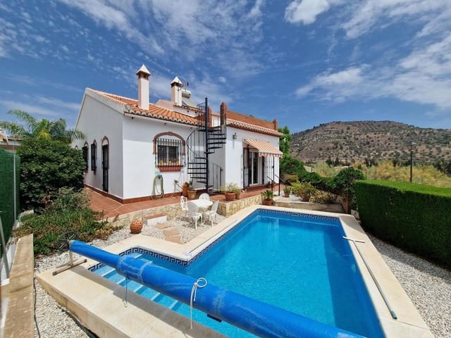 3 soveværelse Villa til salg i Venta Baja, Alcaucín med swimmingpool garage - € 330.000 (Ref: 9805578)