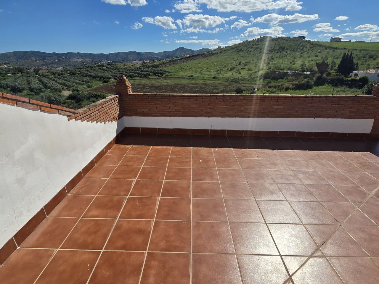 3 bedroom Villa for sale in Venta Baja with pool garage - € 330,000 (Ref: 9805578)