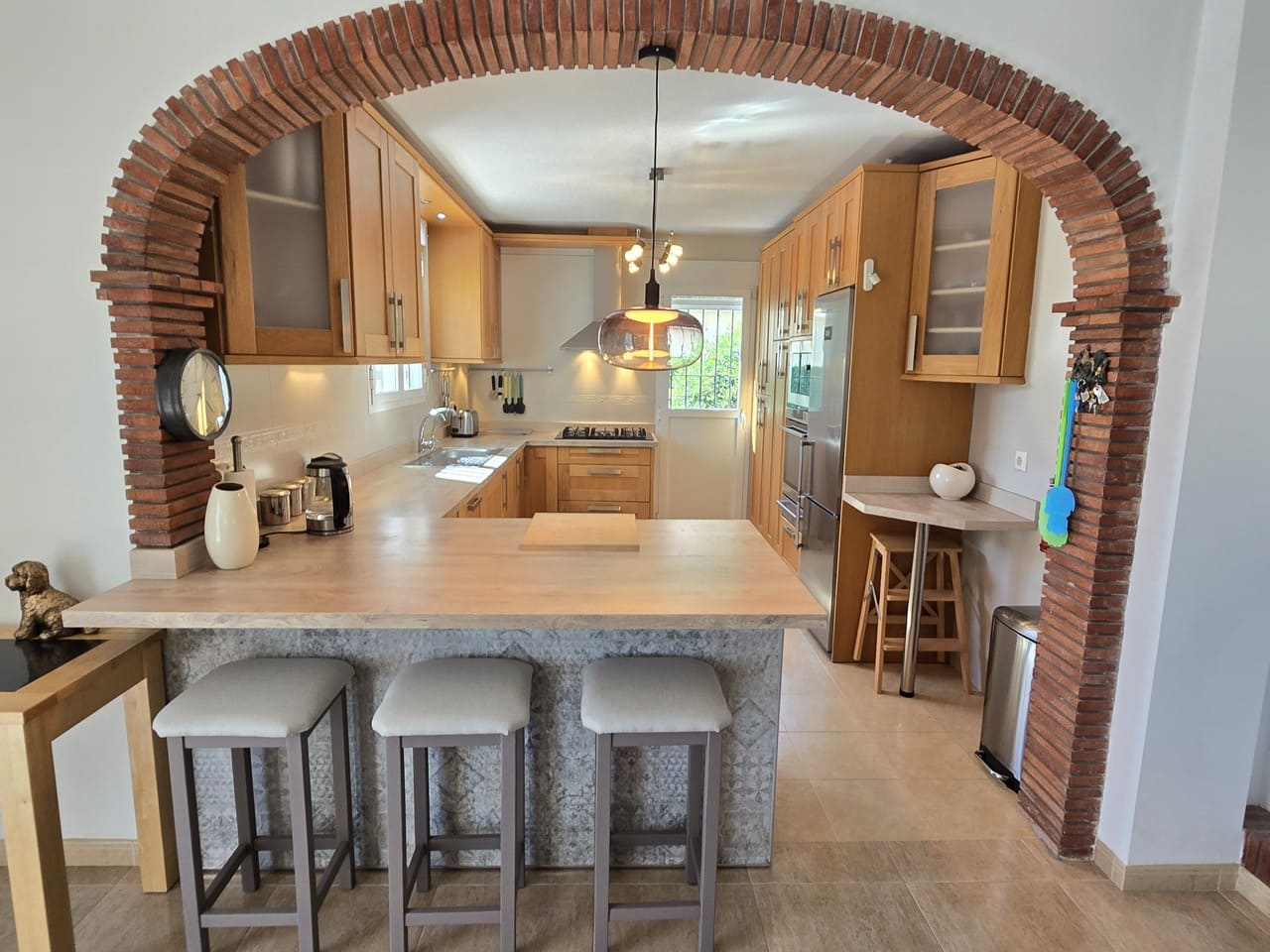 3 bedroom Villa for sale in Venta Baja with pool garage - € 330,000 (Ref: 9805578)
