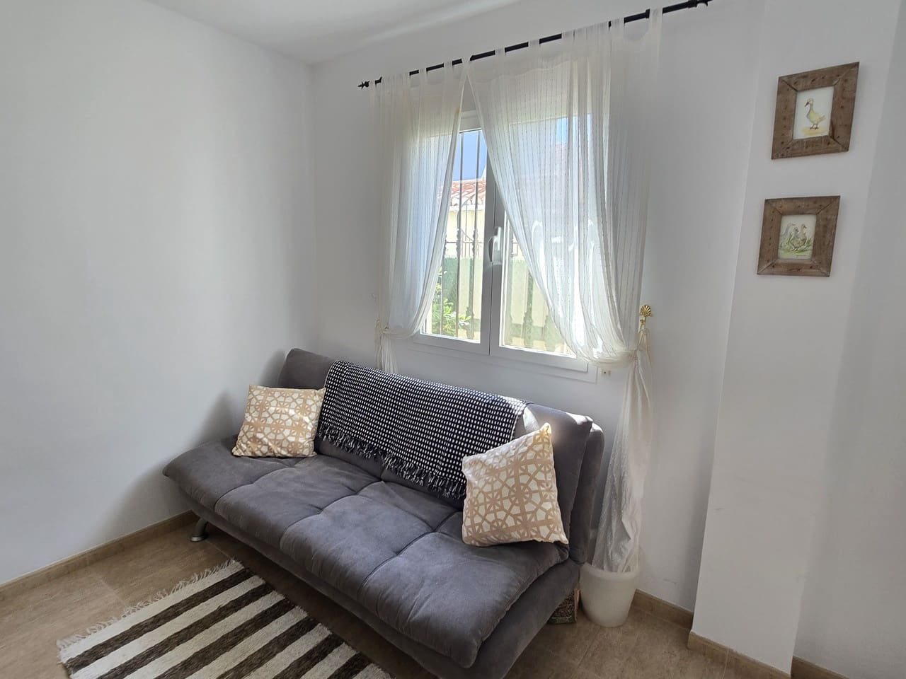 3 bedroom Villa for sale in Venta Baja with pool garage - € 330,000 (Ref: 9805578)