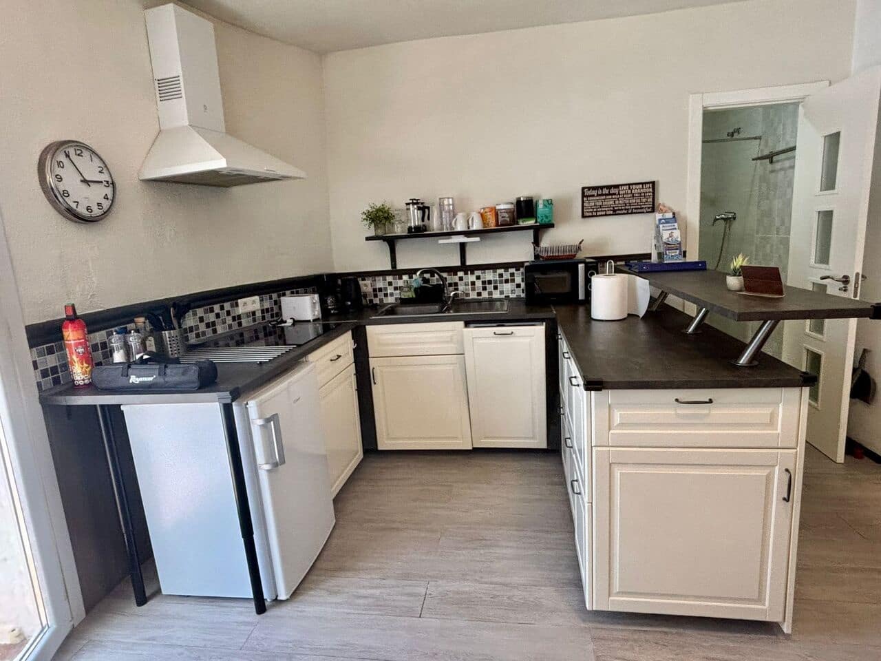 4 bedroom Villa for sale in Puente de Don Manuel with pool garage - € 330,000 (Ref: 9810408)