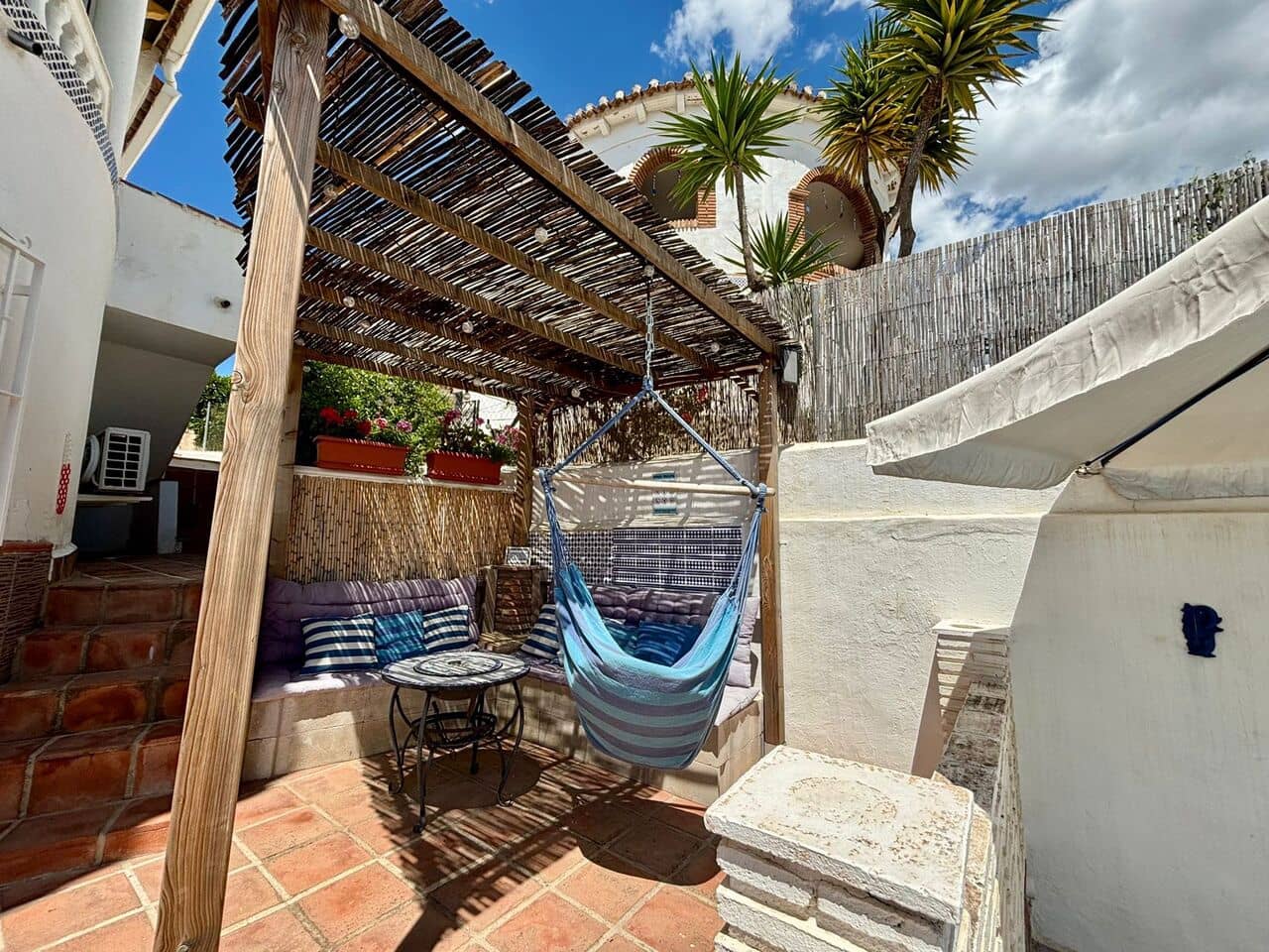 4 bedroom Villa for sale in Puente de Don Manuel with pool garage - € 330,000 (Ref: 9810408)