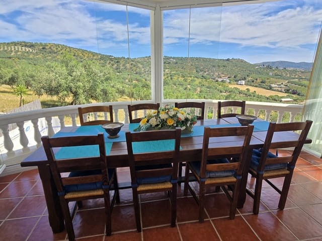 4 camera da letto Villa in vendita in Puente de Don Manuel, Alcaucín con piscina garage - 330.000 € (Rif: 9810408)