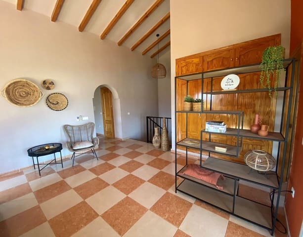4 soveværelse Villa til salg i Los Romanes, Viñuela med swimmingpool garage - € 675.000 (Ref: 9815032)