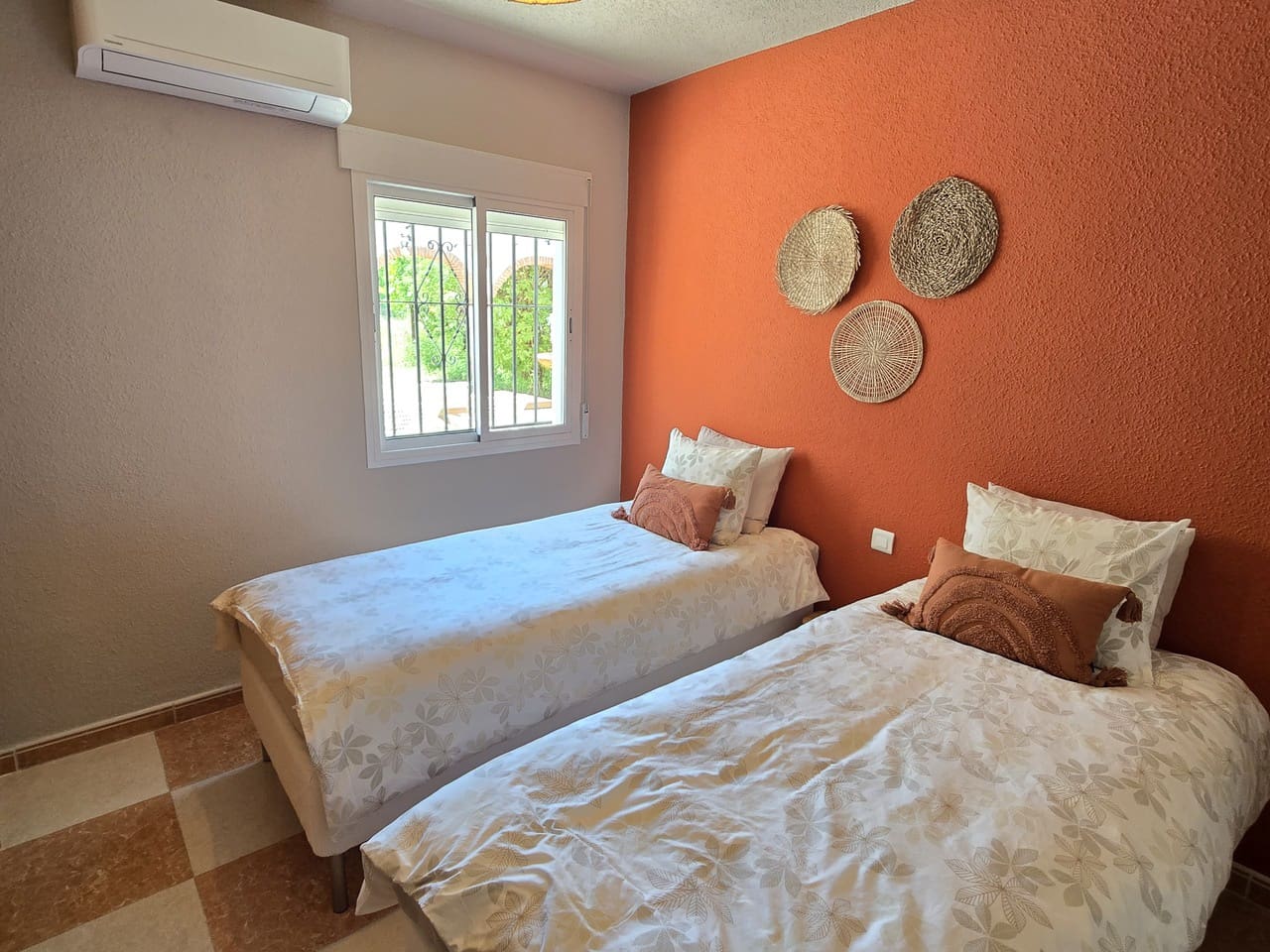 4 soveværelse Villa til salg i Los Romanes med swimmingpool garage - € 675.000 (Ref: 9815032)