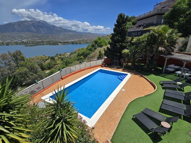 4 soveværelse Villa til salg i Los Romanes, Viñuela med swimmingpool garage - € 675.000 (Ref: 9815032)