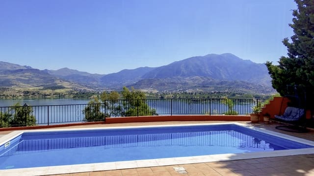 4 soveværelse Villa til salg i Los Romanes, Viñuela med swimmingpool garage - € 675.000 (Ref: 9815032)
