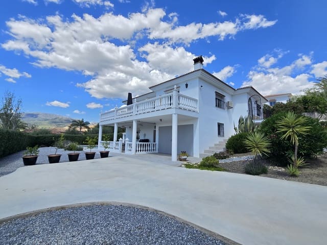 5 sypialnia Willa na sprzedaż w Puente de Don Manuel, Alcaucín z basenem garażem - 625 000 € (Ref: 9834812)