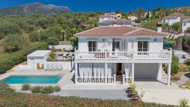 5 soverom Villa til salgs i Puente de Don Manuel, Alcaucín med svømmebasseng garasje - € 625 000 (Ref: 9834812)