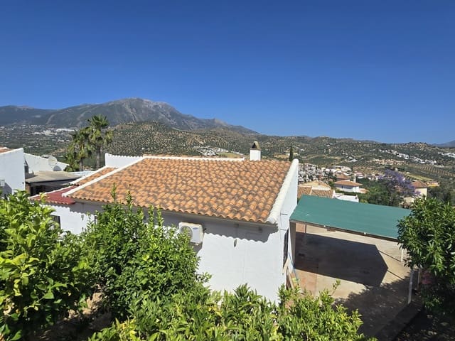 2 soveværelse Villa til salg i Viñuela med swimmingpool garage - € 249.950 (Ref: 9882609)