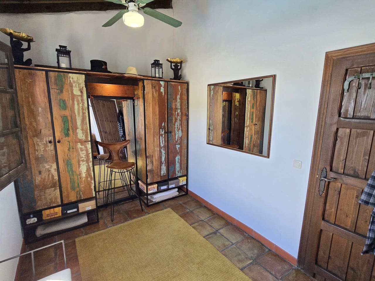 3 Zimmer Villa zu verkaufen in Alcaucin mit Pool Garage - 458.000 € (Ref: 9890963)