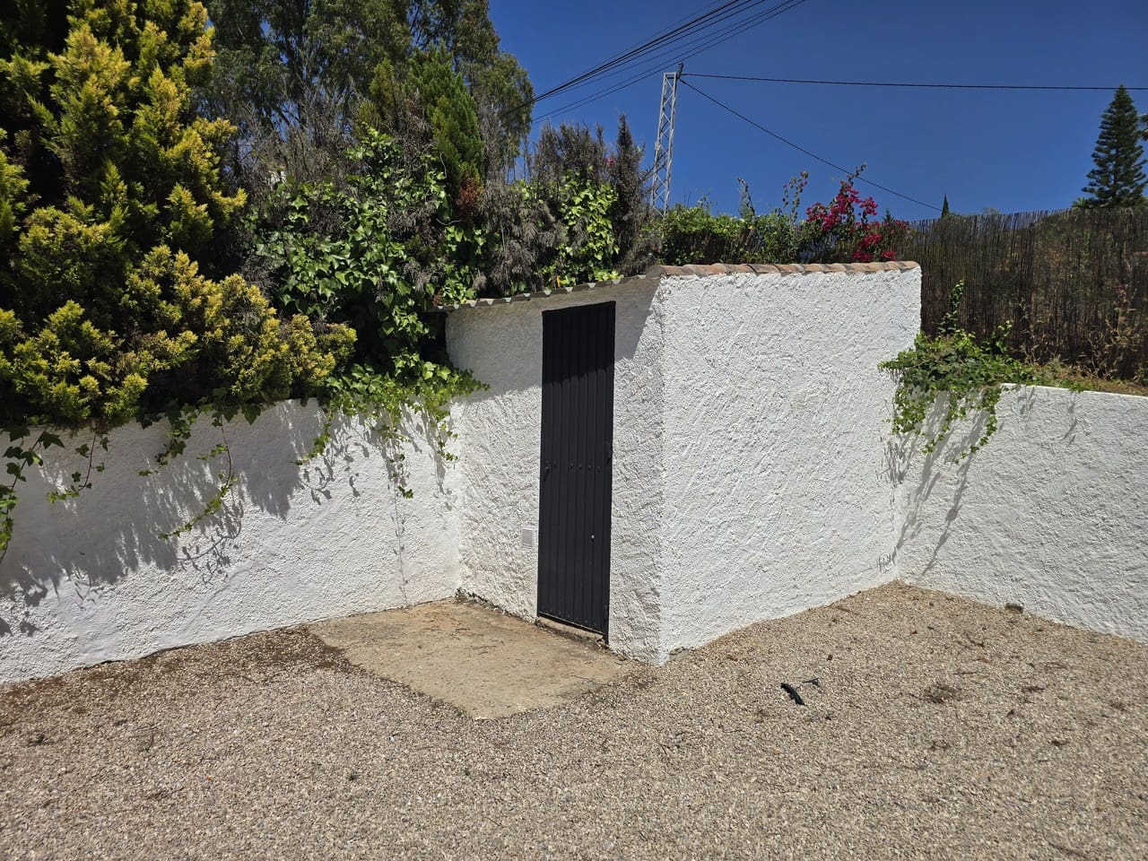 3 Zimmer Villa zu verkaufen in Alcaucin mit Pool Garage - 458.000 € (Ref: 9890963)
