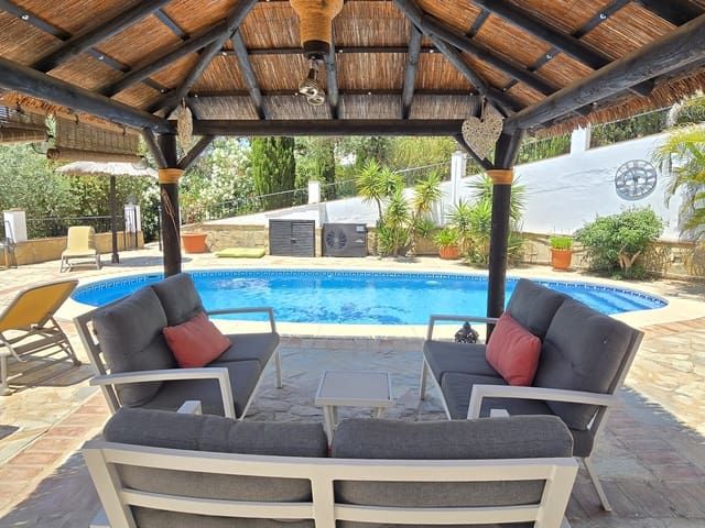 6 chambre Villa/Maison à vendre à Alcaucín avec piscine garage - 695 000 € (Ref: 9891228)