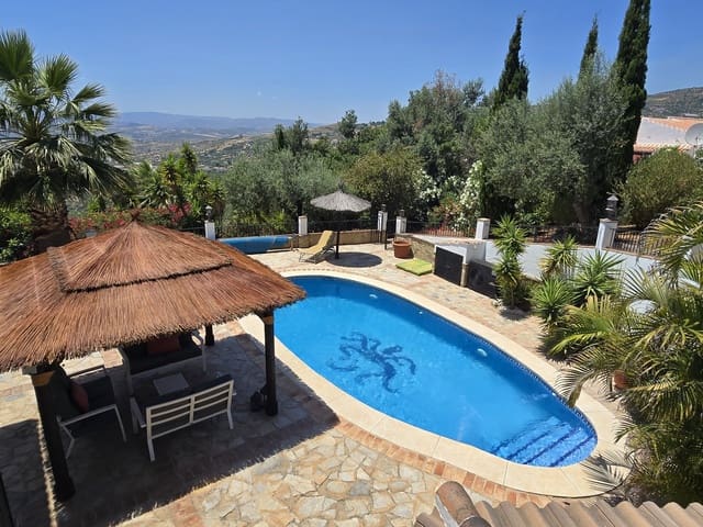 6 chambre Villa/Maison à vendre à Alcaucín avec piscine garage - 695 000 € (Ref: 9891228)