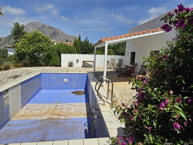 3 Zimmer Villa zu verkaufen in Periana mit Pool Garage - 375.000 € (Ref: 9902103)