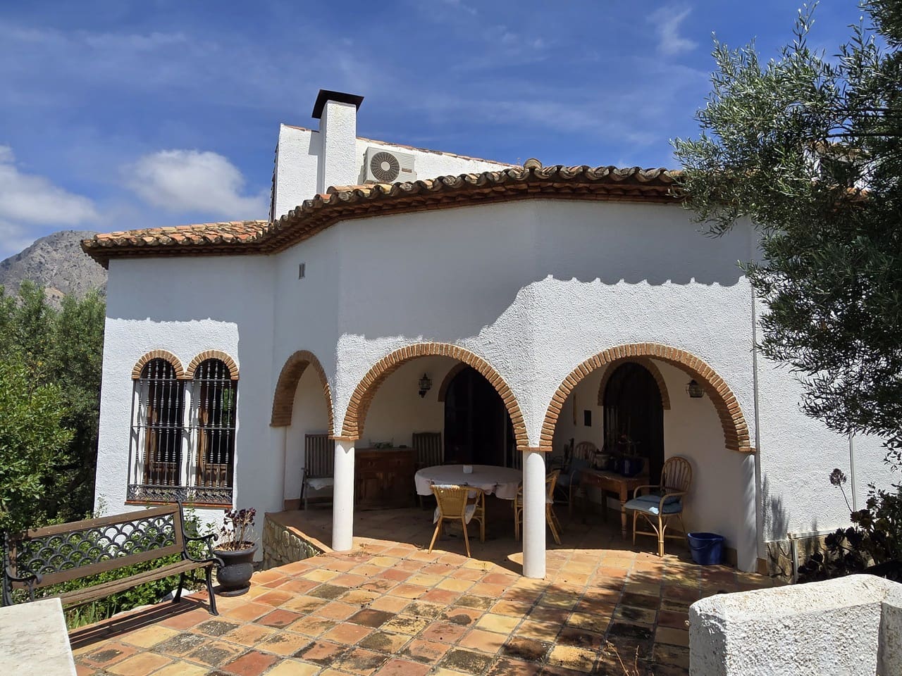3 Zimmer Villa zu verkaufen in Periana mit Pool Garage - 375.000 € (Ref: 9902103)